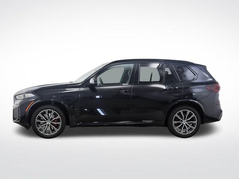 Used 2025 BMW X5 xDrive40i w/ M Sport Package AWD/4WD image 2