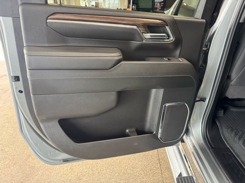 Used 2024 Chevrolet Silverado 2500 LT w/ Texas Edition image 9