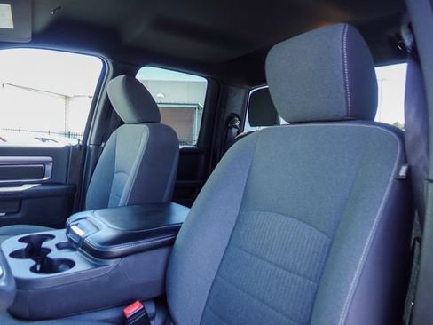 Used 2022 RAM 1500 Warlock AWD/4WD image 26