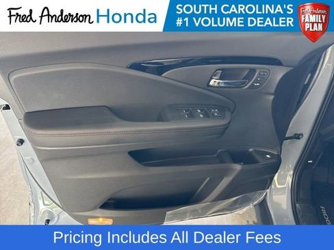 New 2026 Honda Ridgeline Black Edition image 6