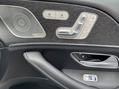New 2026 Mercedes-Benz GLS 450 4MATIC image 33
