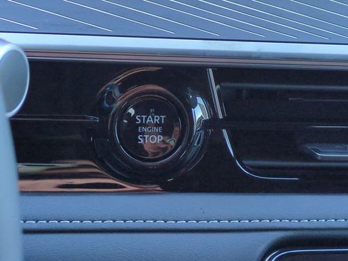 New 2026 INFINITI QX80 Autograph image 32