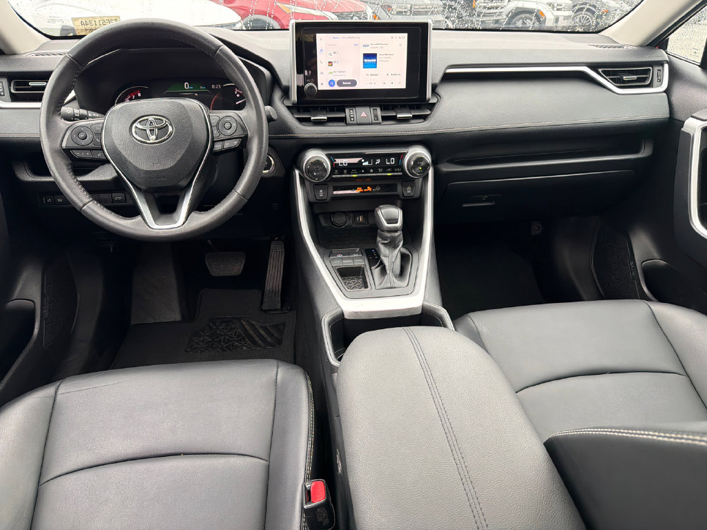 Used 2025 Toyota RAV4 XLE Premium FWD image 23
