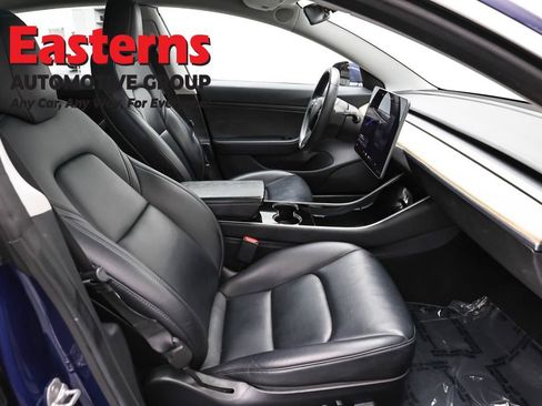 Used 2019 Tesla Model 3 Long Range AWD/4WD image 17