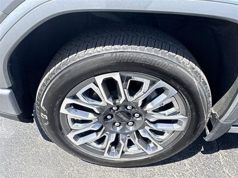 Certified 2024 GMC Sierra 1500 Denali Ultimate AWD/4WD image 33