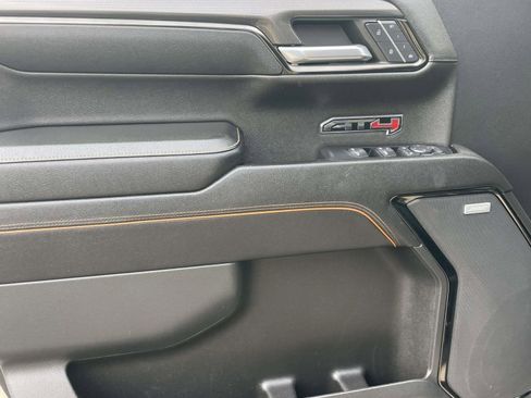 Used 2023 GMC Sierra 1500 AT4 w/ AT4 Premium Package image 21