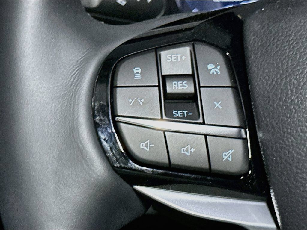 New 2026 Ford Explorer Platinum w/ LUX Leather Package AWD/4WD image 32