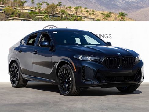 Used 2024 BMW X6 xDrive40i w/ Premium Package AWD/4WD image 2