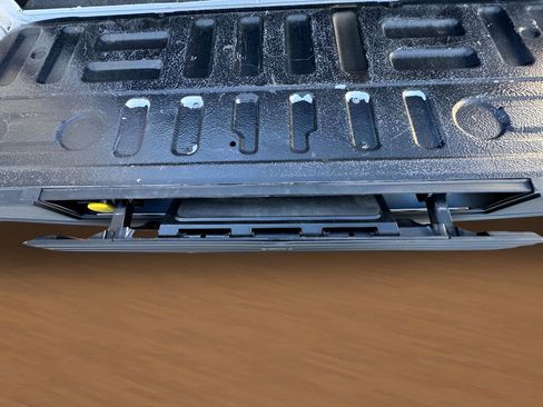 Used 2019 Ford F150 Lariat image 34