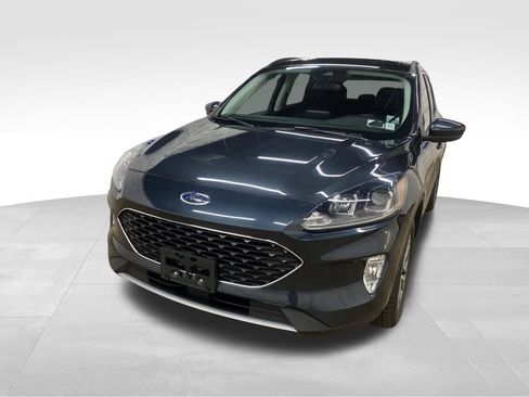 Used 2022 Ford Escape SEL image 2