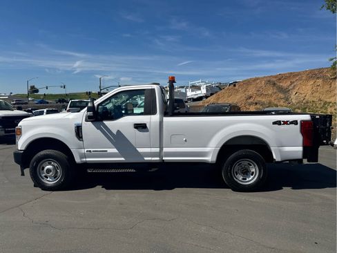 Used 2020 Ford F250 XL w/ Power Equipment Group image 8