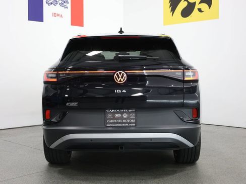 Used 2025 Volkswagen ID.4 Pro S Plus AWD/4WD image 11