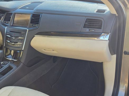 Used 2013 Lincoln MKS AWD image 16