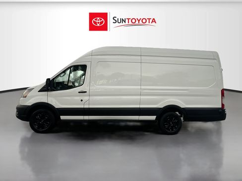 Used 2024 Ford Transit 250 148 High Roof Extended w/ Load Area Protection Package RWD image 7
