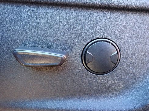 Certified 2022 Ford F150 XLT w/ Equipment Group 301A Mid image 24