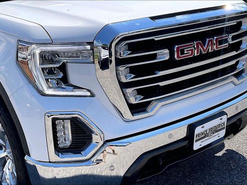 Used 2021 GMC Sierra 1500 SLT w/ SLT Premium Plus Package AWD/4WD image 29