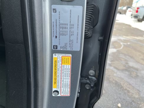 Used 2021 Chevrolet Tahoe Z71 image 30