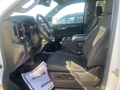 Certified 2024 Chevrolet Silverado 1500 RST image 18