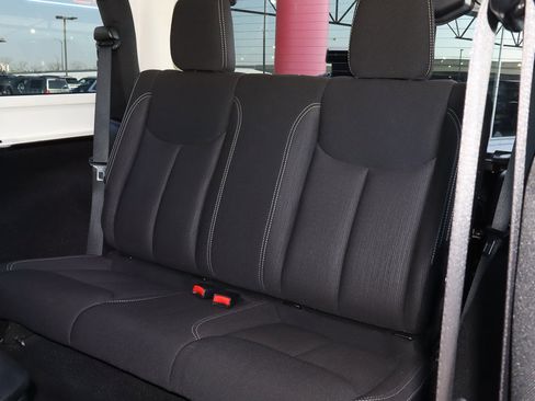 Used 2014 Jeep Wrangler Sahara w/ Connectivity Group image 8