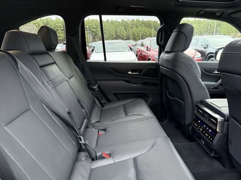 Used 2023 Lexus LX 600 Premium w/ Mark Levinson image 16