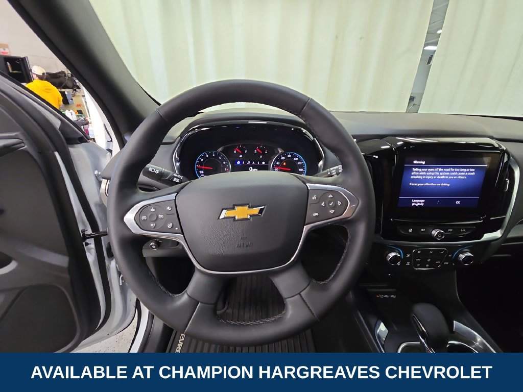 Certified 2023 Chevrolet Traverse LT FWD image 14