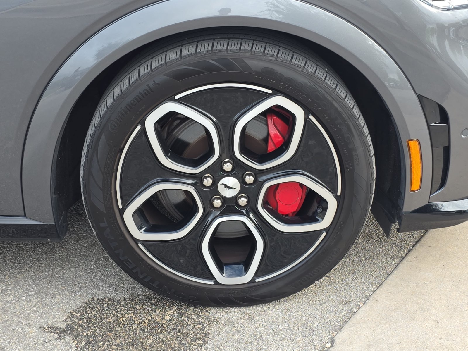 Used 2023 Ford Mustang Mach-E GT AWD/4WD image 29
