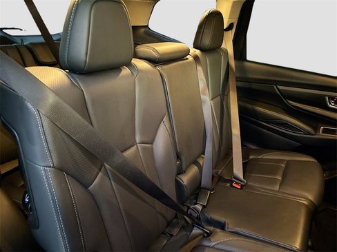Used 2023 Subaru Ascent Limited image 27
