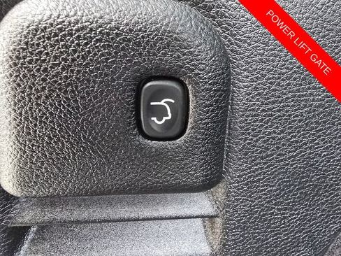 Used 2016 Jeep Grand Cherokee Limited w/ Luxury Group II AWD/4WD image 37
