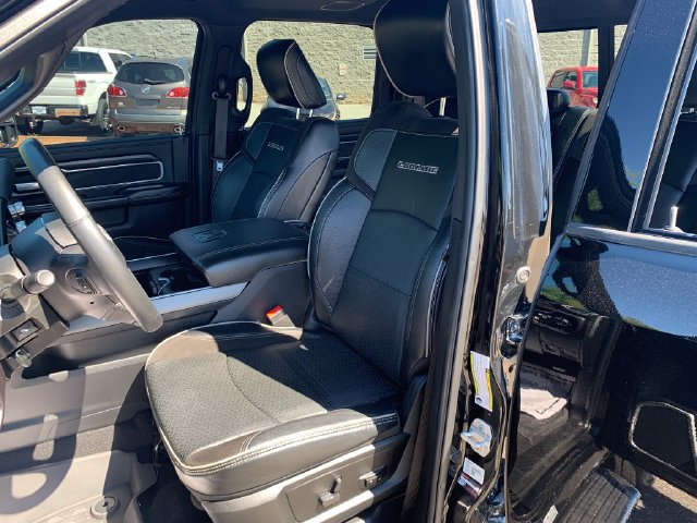 Used 2024 RAM 3500 Laramie w/ Night Edition AWD/4WD image 10