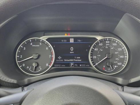 Used 2024 Nissan Sentra SV FWD image 11