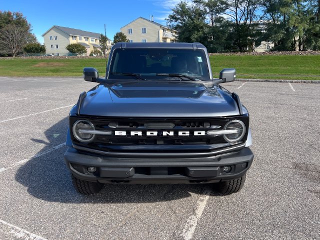 Used 2022 Ford Bronco Outer Banks AWD/4WD image 3