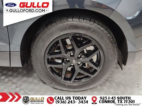 Used 2023 Ford Edge SEL image 29