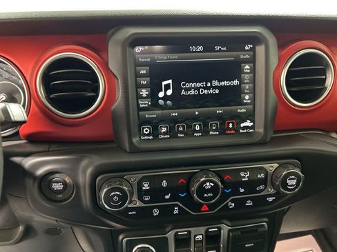 Used 2021 Jeep Gladiator Rubicon image 25