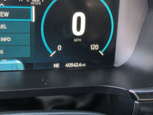 Certified 2023 Ford F150 Lariat w/ Equipment Group 502A High image 27