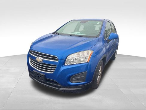 Used 2016 Chevrolet Trax LS AWD/4WD image 5