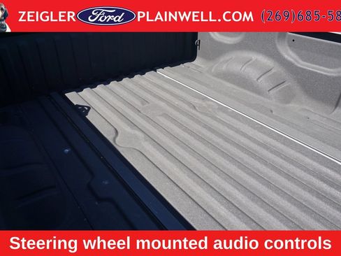 Used 2021 Nissan Titan PRO-4X w/ Pro-4x Convenience Package AWD/4WD image 10