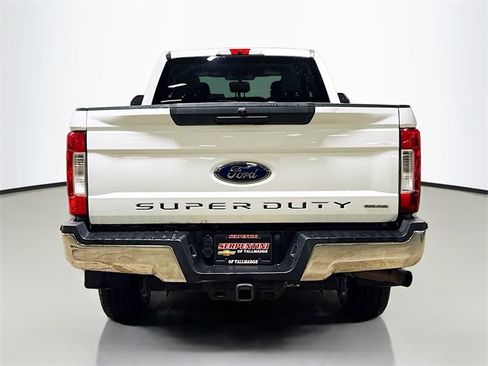 Used 2017 Ford F350 XL image 8