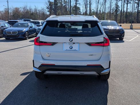 Certified 2023 BMW X1 xDrive28i w/ Convenience Package image 4