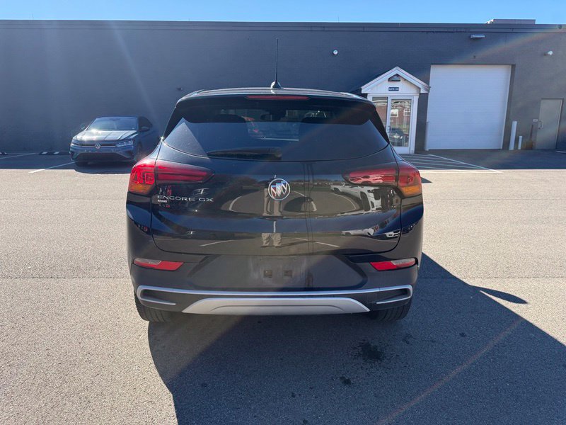Used 2022 Buick Encore GX Preferred w/ Cold Weather Comfort Package AWD/4WD image 15