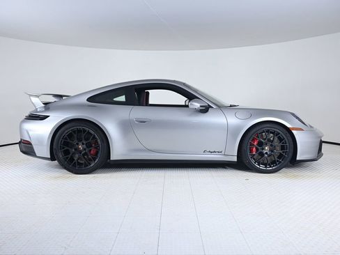 New 2026 Porsche 911 Carrera GTS image 8