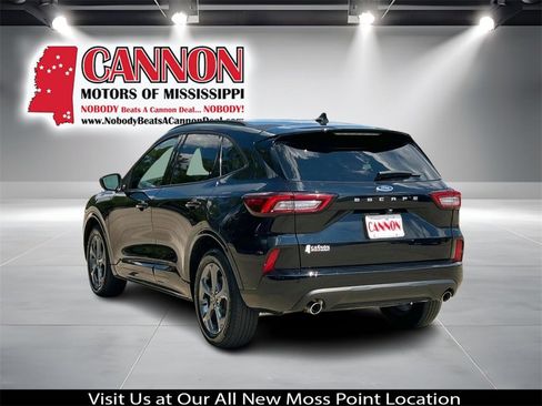 Used 2024 Ford Escape ST-Line image 3