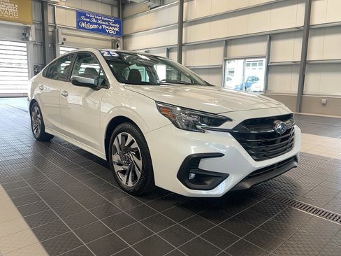 Used 2025 Subaru Legacy Touring XT AWD/4WD image 1