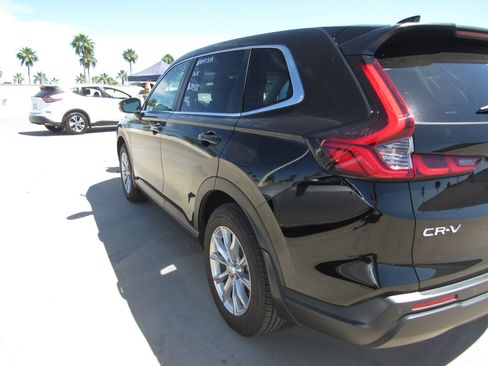Used 2024 Honda CR-V EX-L image 4