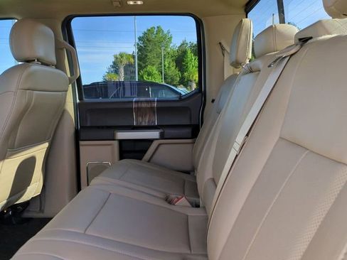 Used 2020 Ford F150 Lariat w/ Equipment Group 502A Luxury AWD/4WD image 14