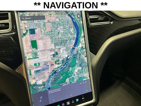 Used 2018 Tesla Model S 75D AWD/4WD image 11