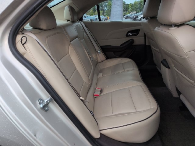 Used 2014 Chevrolet Malibu LTZ FWD image 17