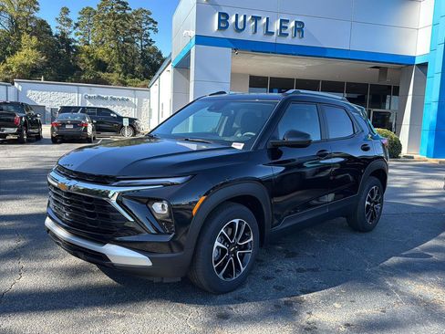 New 2026 Chevrolet TrailBlazer LT w/ Driver Confidence Package image 1