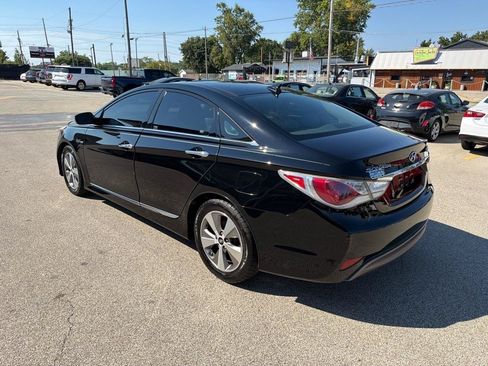 Used 2011 Hyundai Sonata Hybrid w/ Premium Equipment Pkg 2 FWD image 6