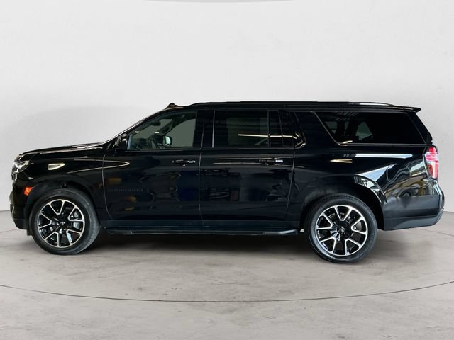 Used 2022 Chevrolet Suburban RST AWD/4WD image 8