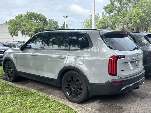 Used 2022 Kia Telluride EX w/ EX Premium Package AWD/4WD image 5